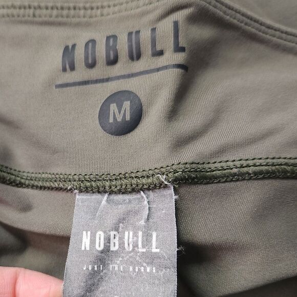 Nobull Mid Rise Capri Leggings Size Medium - Picture 3 of 3